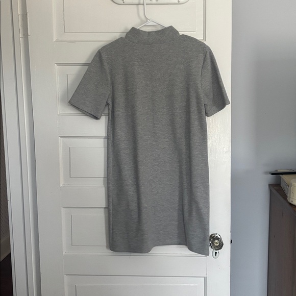 Zara Gray Pleated Short Sleeve Dress - Picture 4 of 4